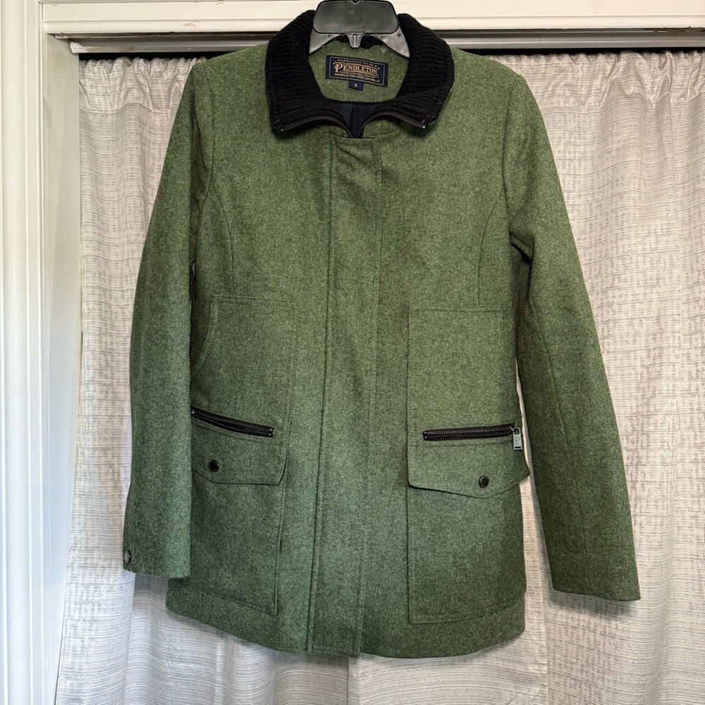 Pendleton Green Wool Jacket with Black Collar - image 1